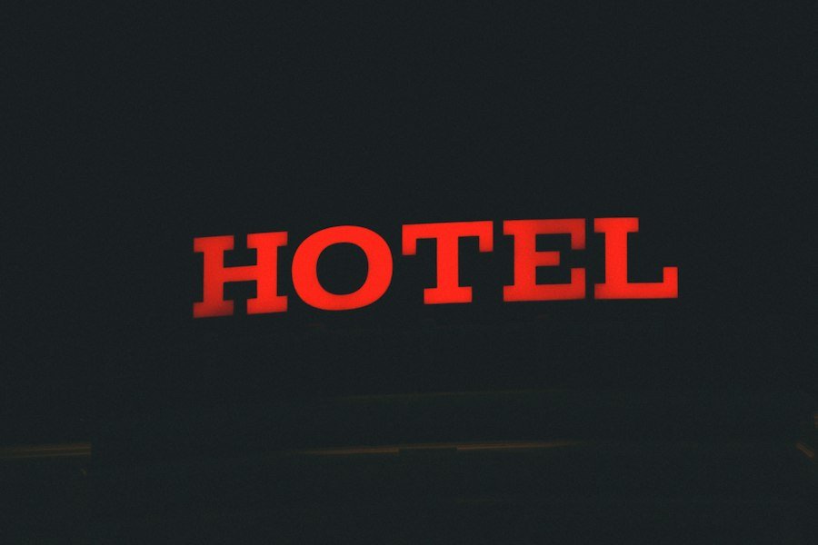 budget hotels worldwide deals reviews tips