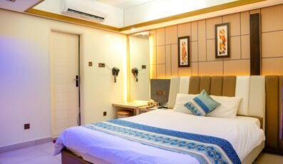 Photo budget hotels interior exterior affordable rooms