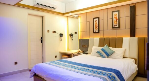 Photo budget hotels interior exterior affordable rooms