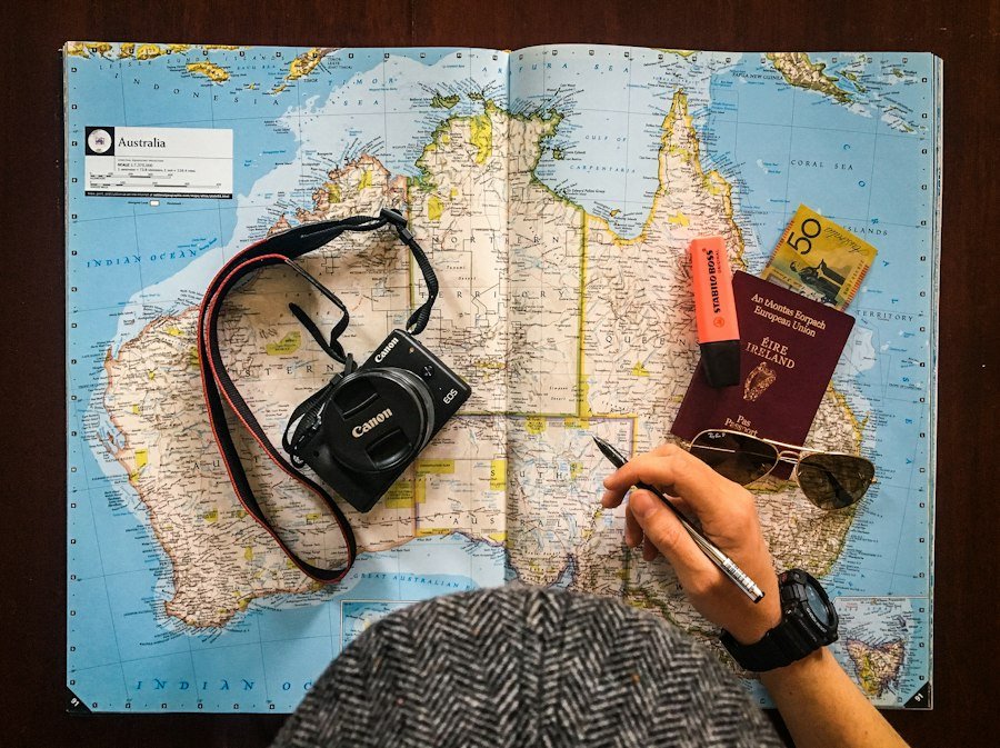 smart travel hacks tips